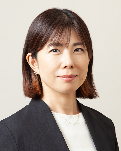 高田 春奈氏