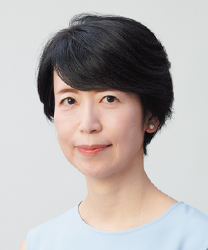 駒田 由香 氏