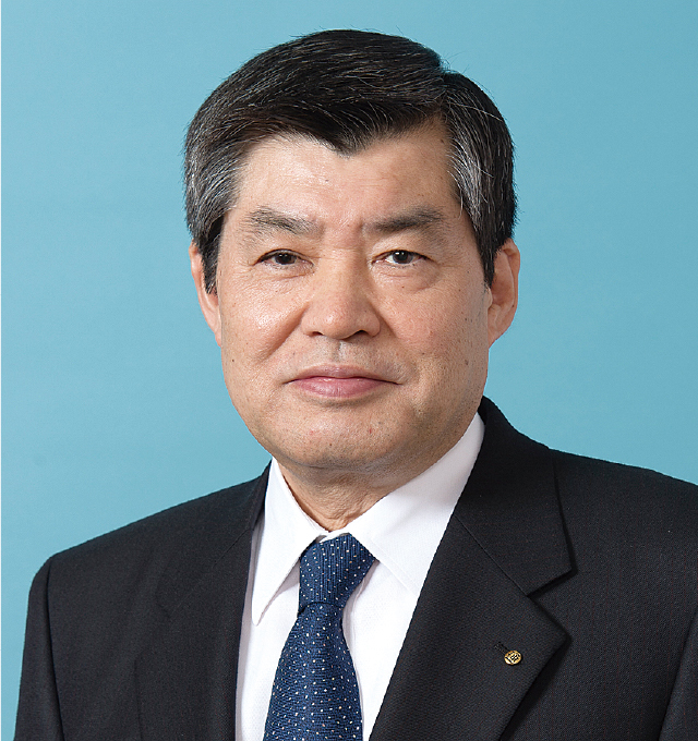 渡邉 健二氏